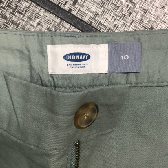 Shorts - Bermuda - Picture 2 of 4